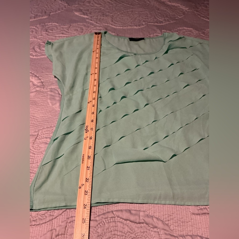 Alfani Green Ruffled Blouse - Picture 6 of 7